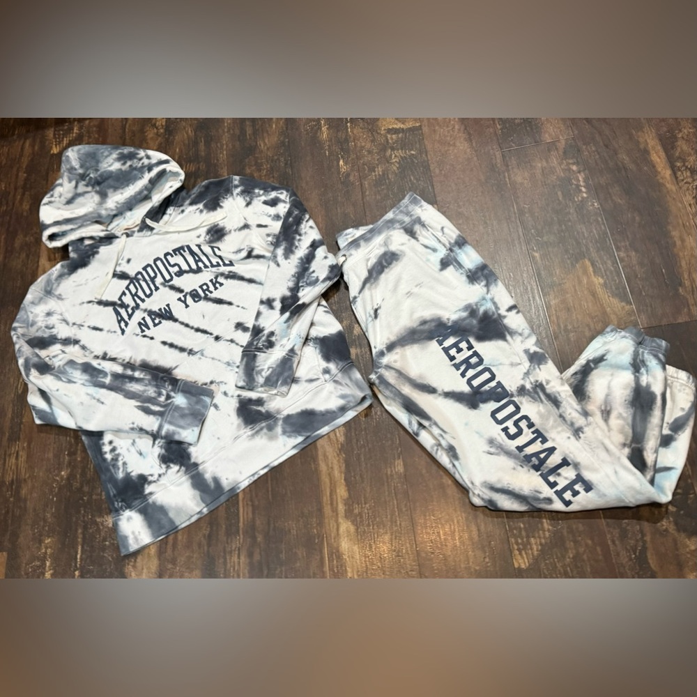 Aeropostale Tye Dye Hoodie Pullover (Lg) & Sweatpants (Med)